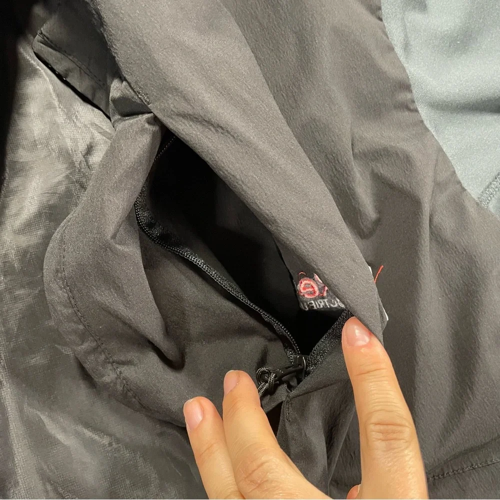 Red Bull Distribution Company Full Zip Windbreaker Jacket Shell - Mens 2XL
